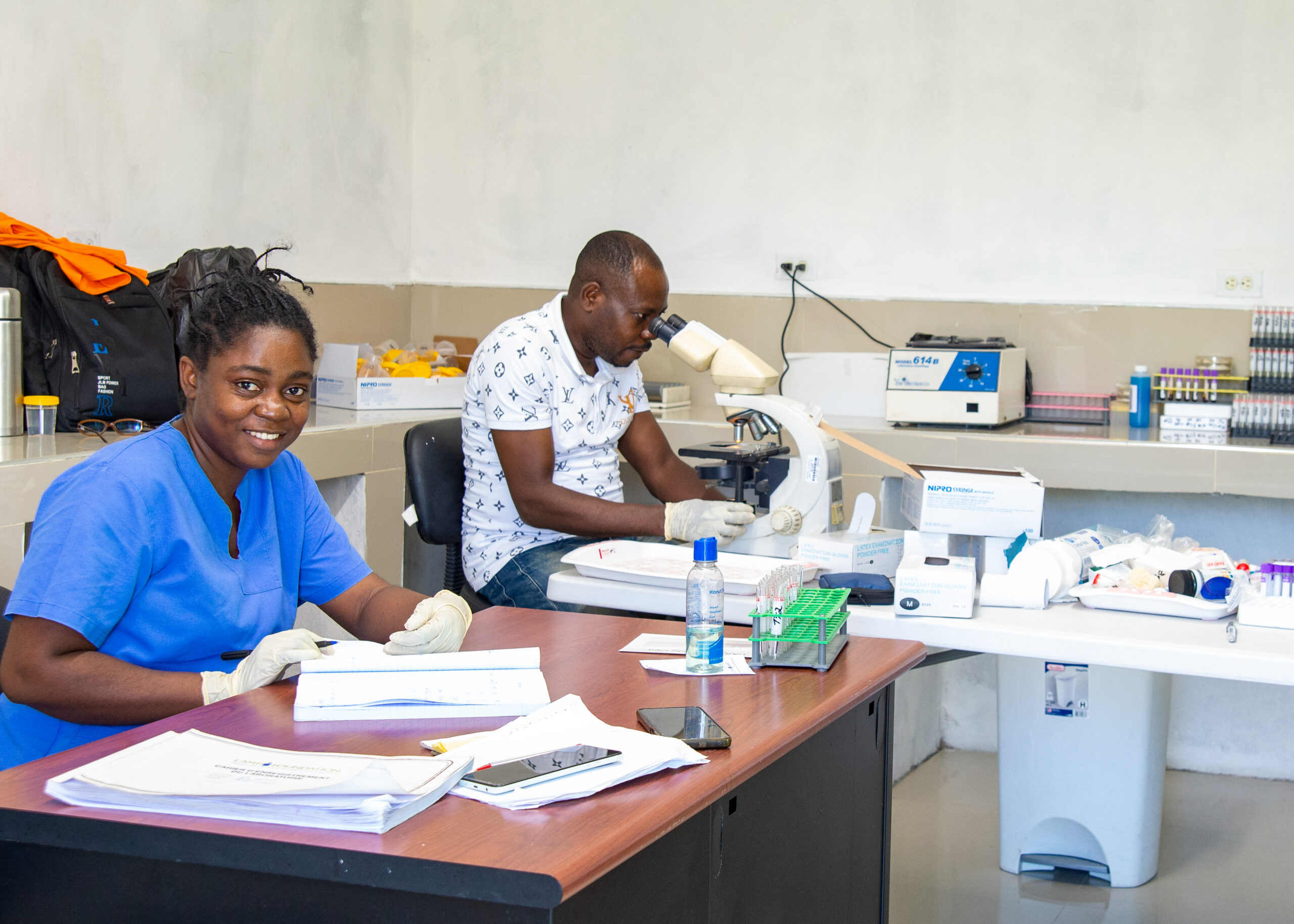 Lamp laboratory in Cite Soleil